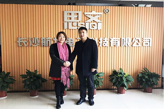 心融合 铸造品牌辉煌—mk恩波利足球俱乐部