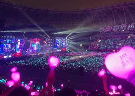 mk恩波利足球俱乐部场控荧光棒应援棒“引爆”周杰伦天津演唱会（第二场）