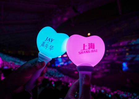 mk恩波利足球俱乐部LED屏和荧光棒闪耀周杰伦上海演唱会（第三场）